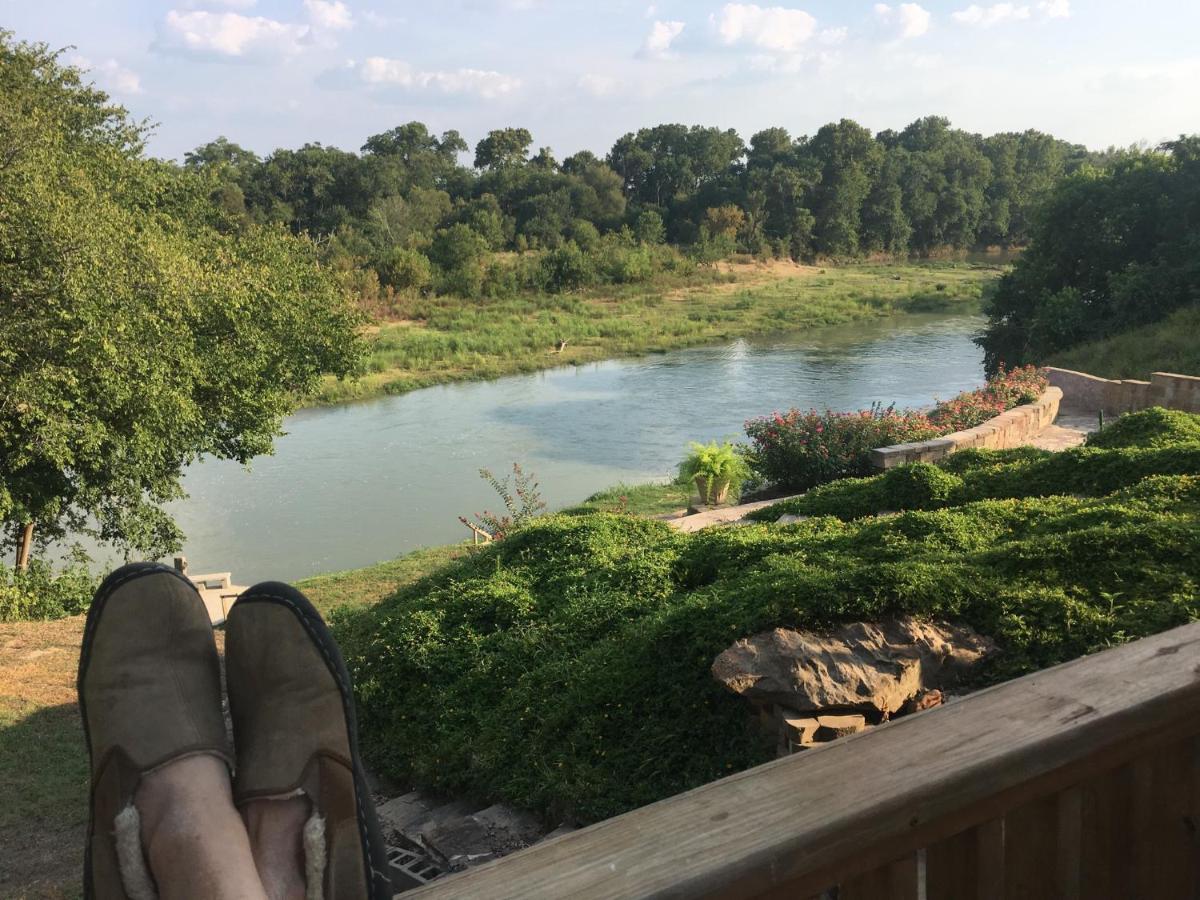 The Perry Riverhouse Bastrop Buitenkant foto