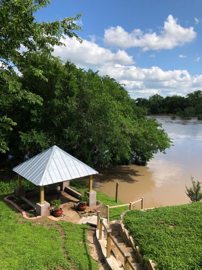 The Perry Riverhouse Bastrop Buitenkant foto